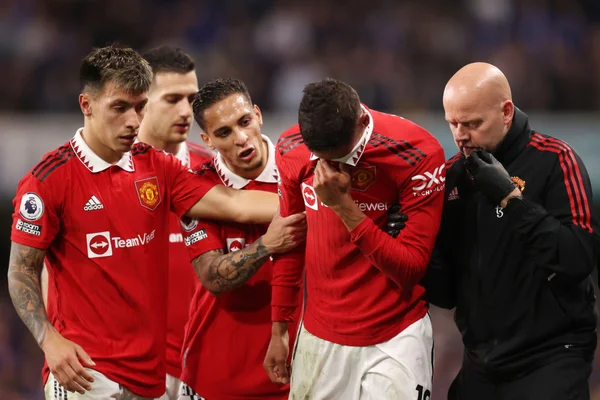 Varane sai chorando do campo - Metrópoles