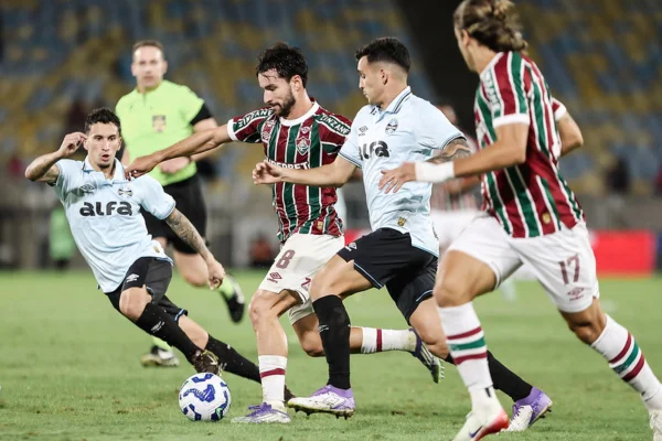 Imagem colorida de Fluminense x Grêmio, pelo Brasileirão- Metrópoles