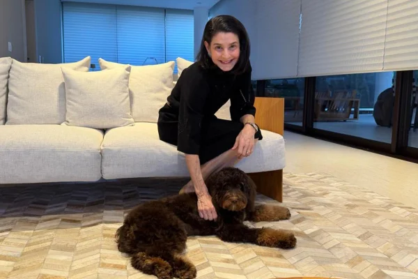 Cão de assistência ajuda advogada a sair do isolamento na depressão - destaque galeria