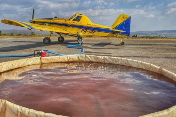 ICMBio nega ter usado retardante de fogo em área de preservação da Chapada