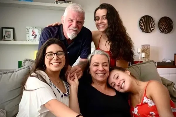 Raul Gazolla diz que filha sustentou a família com conteúdo erótico