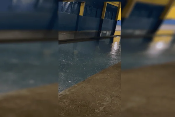 Cadê a seca? Brasilienses são surpreendidos com chuva de granizo no 1º dia de junho