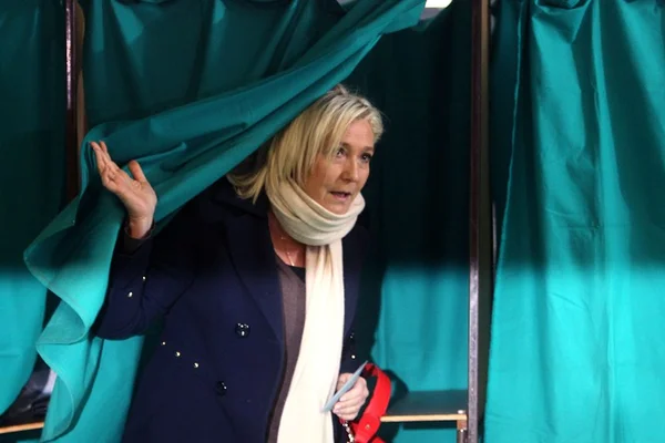 Extrema direita consegue vitória histórica em eleições regionais na França