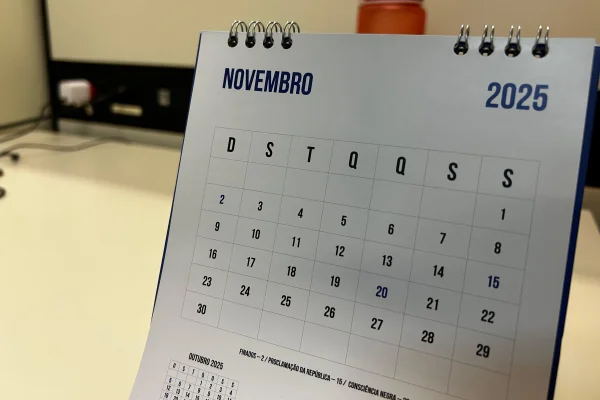 Imagem colorida de calendário