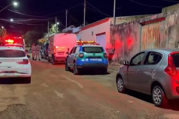 Homem é morto a tiros dentro de casa na frente do filho no Entorno
