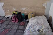 Agentes encontraram cômodos improvisados