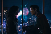 Cena do novo filme de Superman com Rachel Brosnahan e David Corenswet