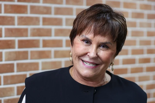Márcia Sensitiva ministra a palestra Acorda pra Vida!, nesta quinta-feira (10/7), às 20h, no Teatro Unip