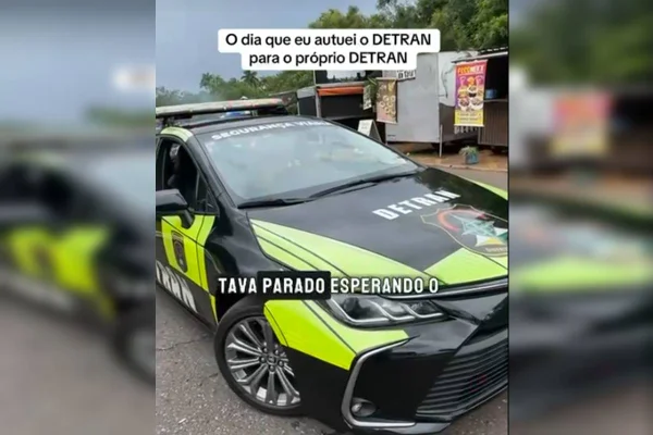 Fotografia colorida mostra viatura do Detran-DF
