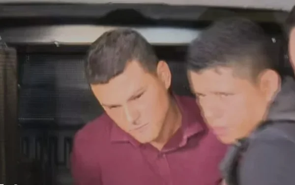 Felipe Gabriel Jardim Gonçalves ao ser preso em Goiânia, Goiás