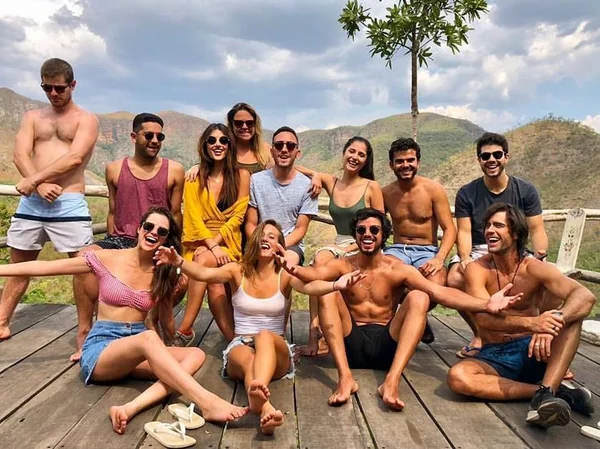 Após fim de novela, elenco de Orgulho e Paixão passeia em Brasília