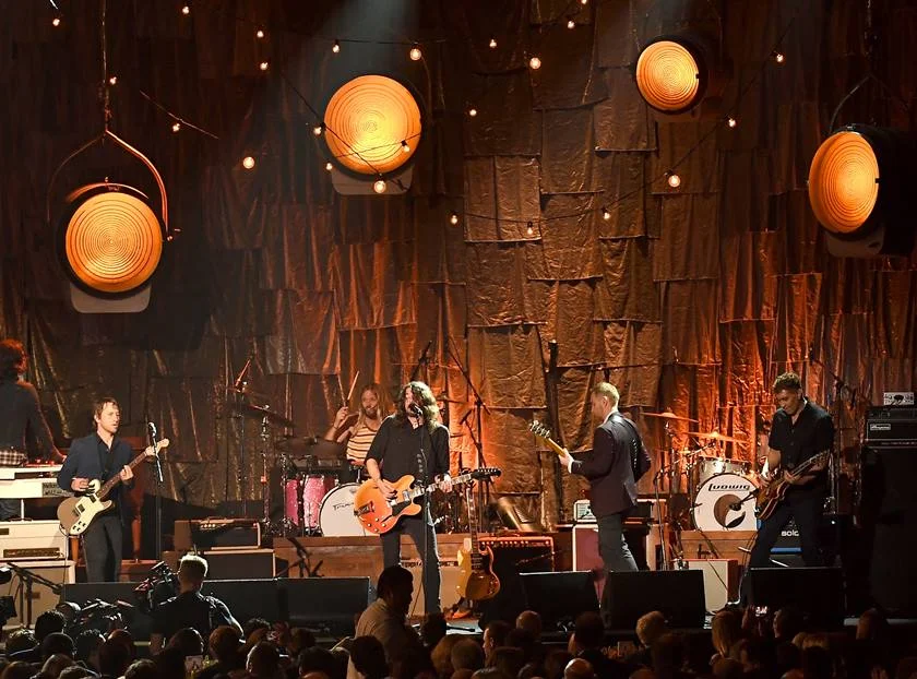 Foo Fighters e Queens of The Stone Age anunciam show extra - imagem 1 Foo Fighters e Queens of The Stone Age anunciam show extra - imagem 1