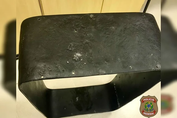 Colombiano é preso com cocaína preta em mala no Aeroporto de Brasília