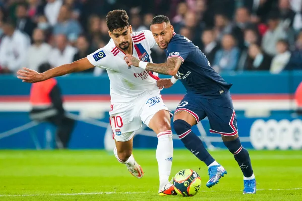 Lucas Paquetá e Neymar
