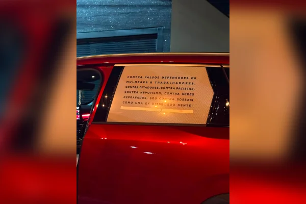 Suspeito de matar casal no DF andava com mensagem ameaçadora no carro - destaque galeria Suspeito de matar casal no DF andava com mensagem ameaçadora no carro - destaque galeria