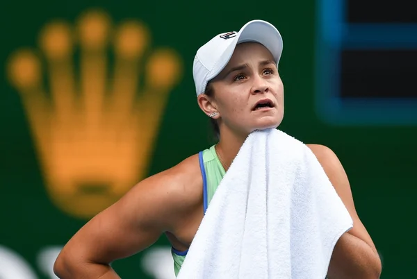 Serena, Barty e Osaka avançam sem sustos no Aberto da Austrália
