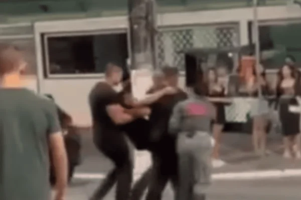 confusão policial à paisana litoral sp