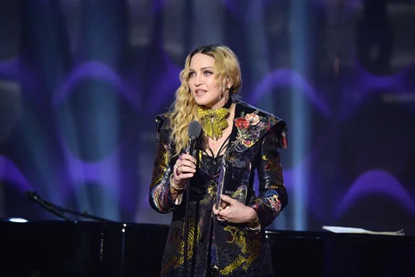 Madonna procura um chef particular: salário é de R$ 529 mil ao ano