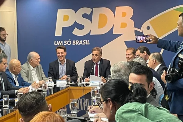 Imagem colorida, PSDB e Cidadania aprovam Aécio Neves como pré-candidato a presidente - Metrópoles
