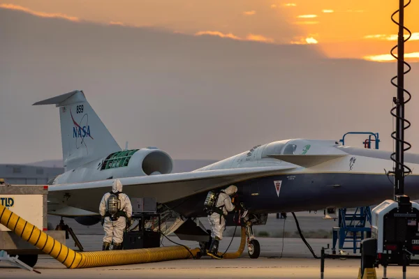 Imagem colorida, Conheça o X-59, avião supersônico que voa de NY a Londres em 3 horas- M