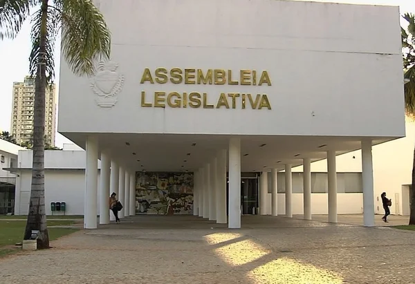 Alego recebe inscrições para 86 vagas com salários de até R$ 29 mil