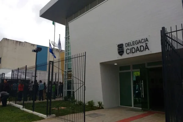 Suspeito de tentar estuprar duas jovens é preso após invadir casa no Paraná