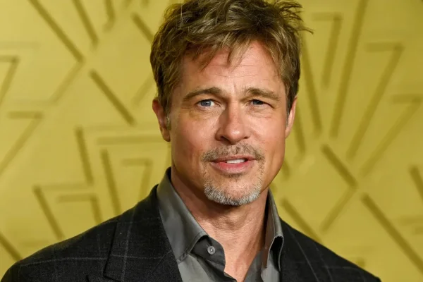 Brad Pitt diz que cogitou tirar a própria vida em busca de “alívio”