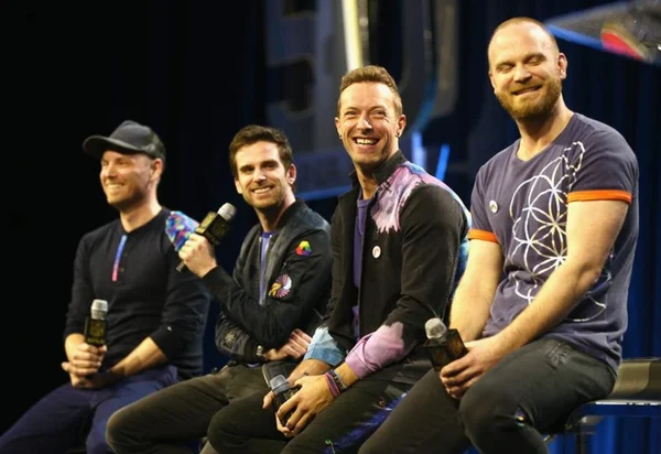Coldplay anuncia show extra em São Paulo