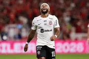 Corinthians vive crise após sétima derrota consecutiva no Brasileirão. Corinthians vive crise após sétima derrota consecutiva no Brasileirão.