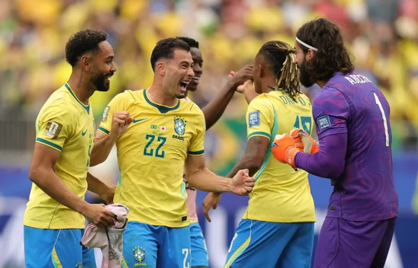 Coincidência ou fé? Jogos do Brasil na Copa batem com dias de santos populares - destaque galeria