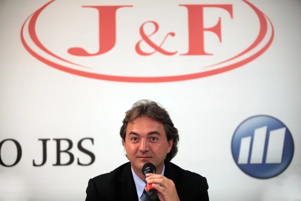 J&F deposita primeiros R$ 50 milhões previstos em acordo de leniência
