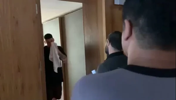 Open back busca e apreensão no quarto do rapper Filipe Ret no RJ