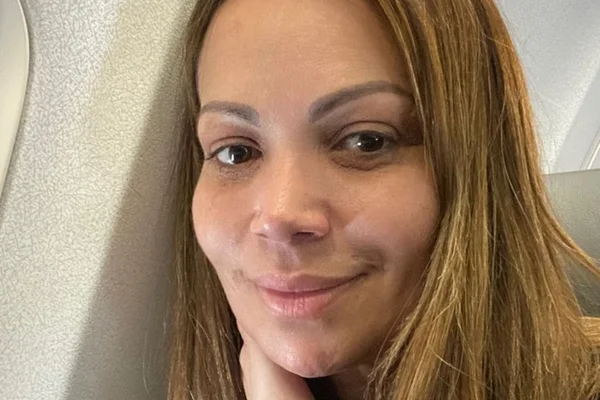 Solange Almeida é criticada por separação e faz vídeo emocionante