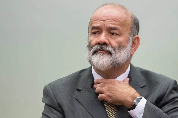 Vaccari e outros 13 viram réus em ação por desvio nos fundos de pensão