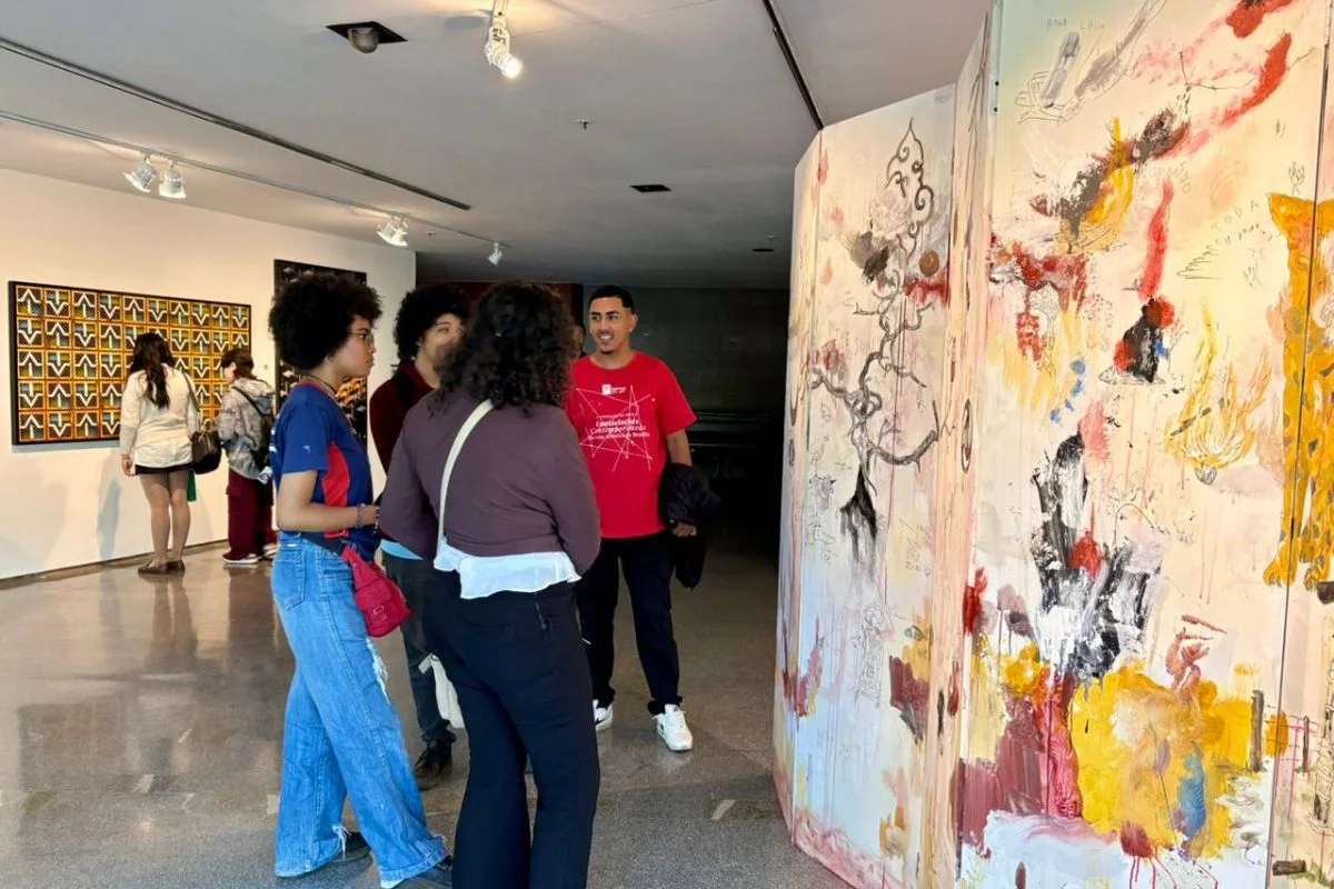 Estudantes mergulharam na mostra

