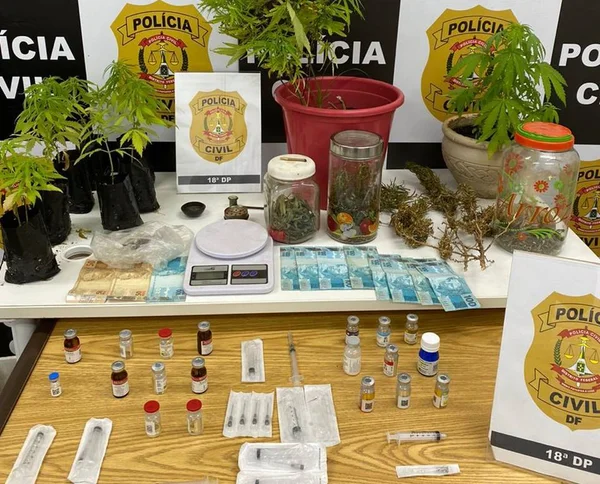 maconha e anabolizantes apreendidos