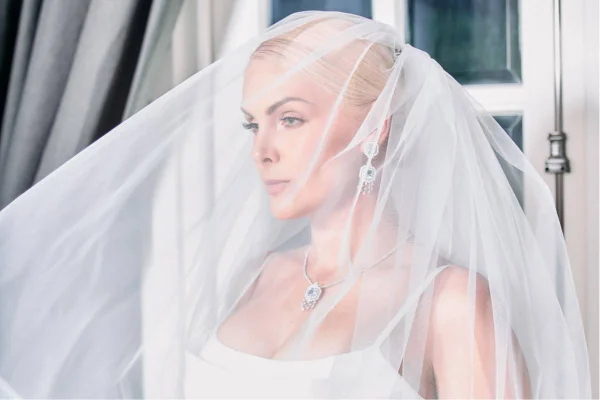 Ana Hickmann vestida de noiva - Metrópoles