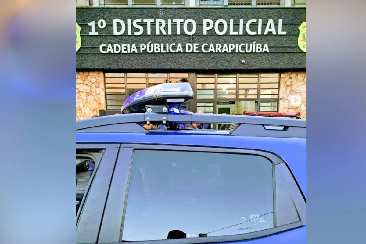 No mesmo prédio da delegacia funciona a cadeia pública da cidade No mesmo prédio da delegacia funciona a cadeia pública da cidade