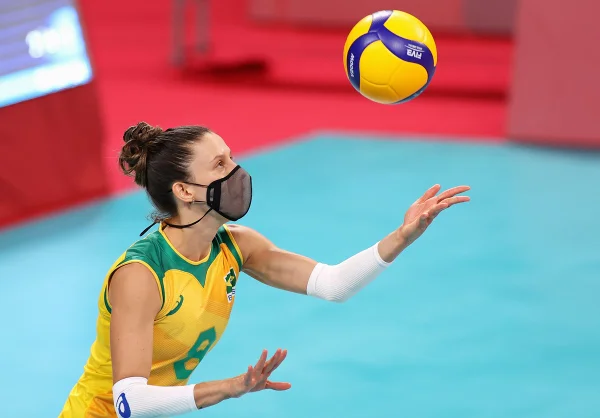 De virada, Brasil vence a Argentina e segue invicto no Sul-Americano de vôlei