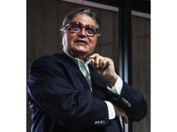 José Paulo Cavalcanti