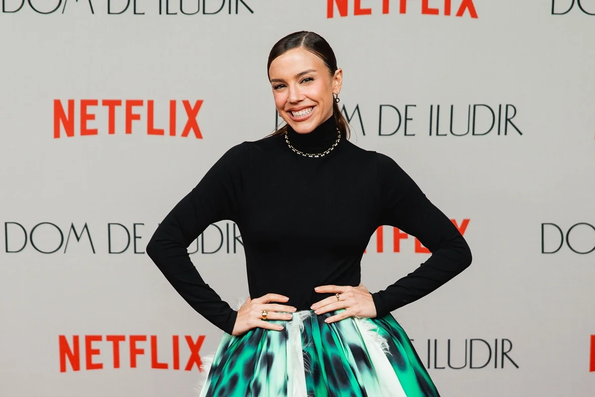 Filha de Lúcia, Maíra é a personagem de Alice Wegmann Filha de Lúcia, Maíra é a personagem de Alice Wegmann