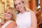 Tatá Estaniecki.e Ivone Estaniecki posam na igreja