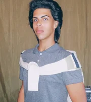 Ele é conhecido como Mr. Adam nas redes Ele é conhecido como Mr. Adam nas redes