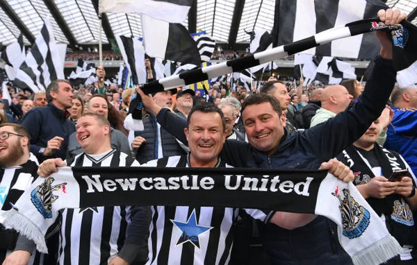 Príncipe árabe, dono do Newcastle, é o cartola mais rico do planeta