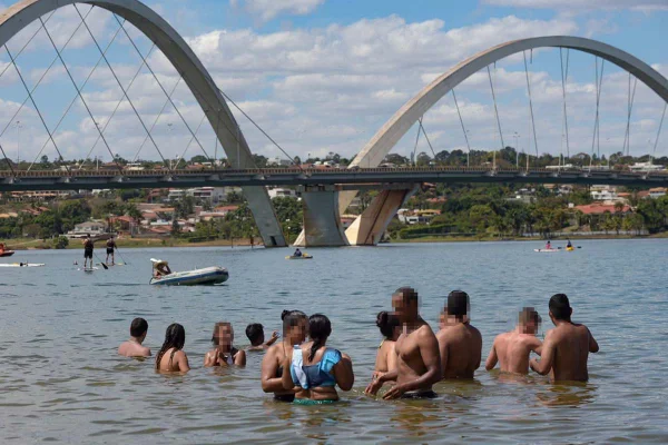 Ponte JK em meio a pandemia no domingo (16/8)