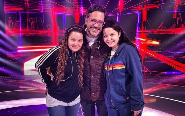 Título Lúcio Mauro Filho com Maiara e Maraisa Legenda URL do arquivo: https://uploads.metropoles.com/wp-content/uploads/2022/12/31123328/Lucio-Mauro-Filho-com-Maiara-e-Maraisa.jpg Copiar URL para área de transferência Ações com as mídias selecionadasDefinir imagem destacada