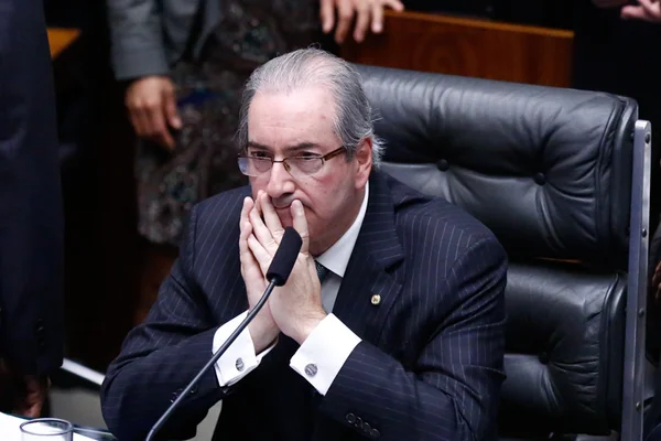 Cunha: “Tenho mais de 200 deputados para sustentar”, segundo delator
