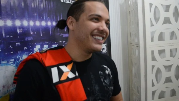 Wesley Safadão lança “Eu Já Nasci Flamenguista”: homenagem ao Flamengo