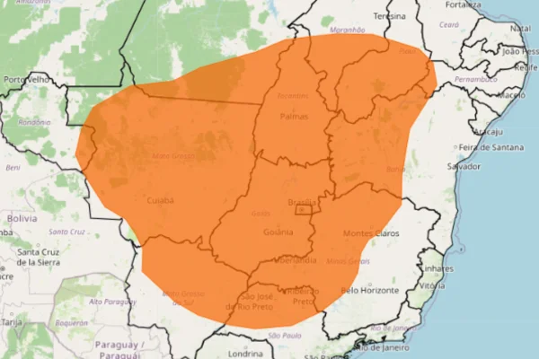 Imagem colorida, Perigo: Inmet emite alerta laranja para baixa umidade de 12% no Brasil - Metrópoles