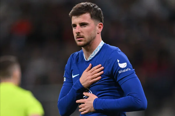 Mason Mount se despede do Chelsea para defender o Manchester United